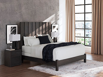 Fraluna Bed - Faith Furniture (Manhattan, KS)
