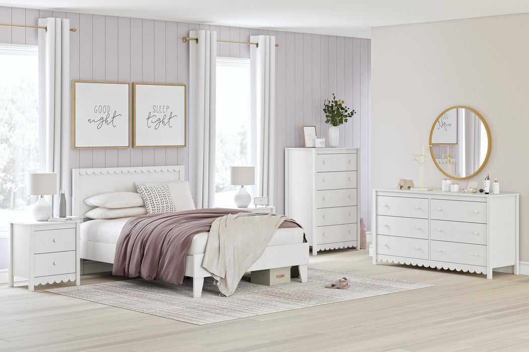 Hallityn Dresser - Faith Furniture (Manhattan, KS)