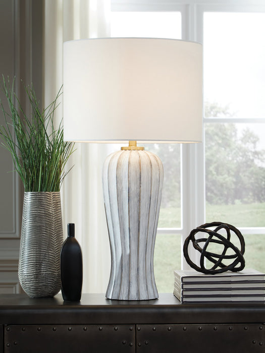 Lanwell Table Lamp - Faith Furniture (Manhattan, KS)