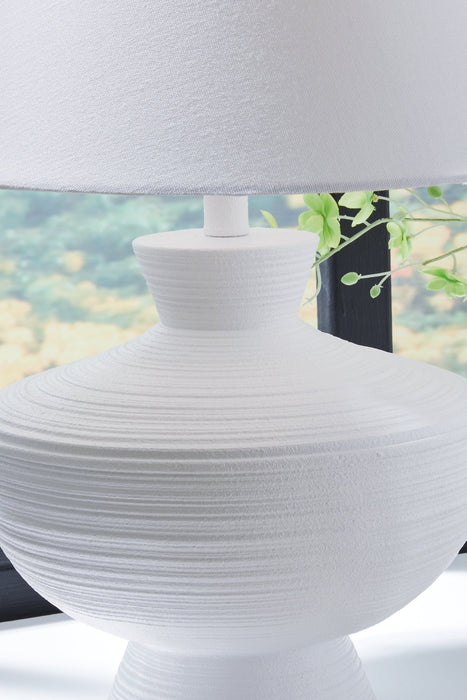 Harelwood Table Lamp - Faith Furniture (Manhattan, KS)