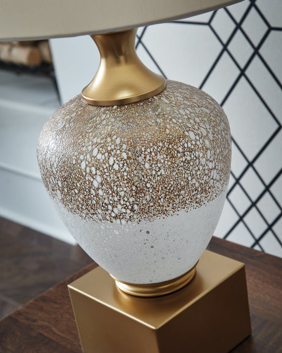 Tavisburg Table Lamp - Faith Furniture (Manhattan, KS)