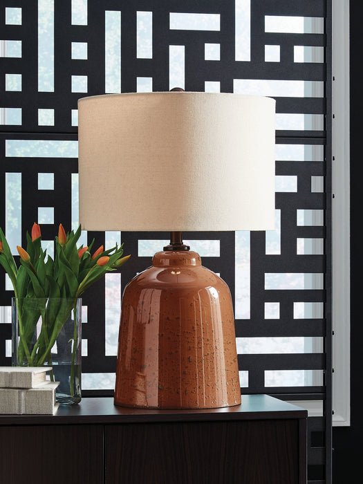 Aaleahya Table Lamp - Faith Furniture (Manhattan, KS)