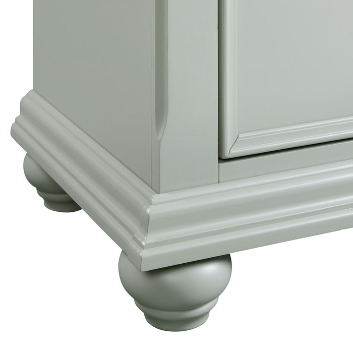 Slater 9-Drawer Dressser with Mirror