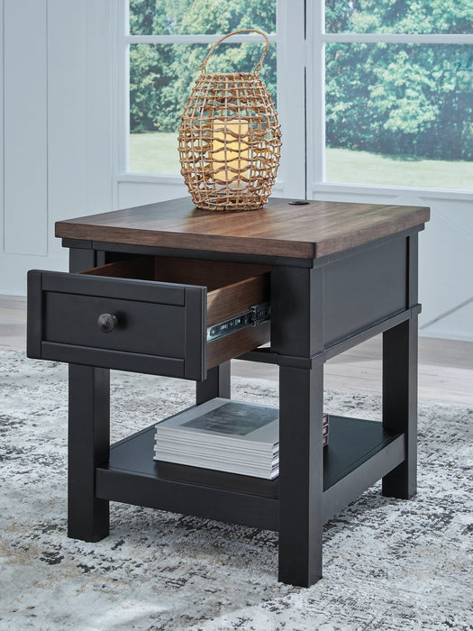 Wildenauer End Table - Faith Furniture (Manhattan, KS)