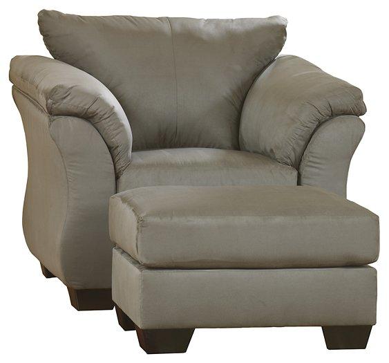 Darcy Living Room Set - Faith Furniture (Manhattan, KS)