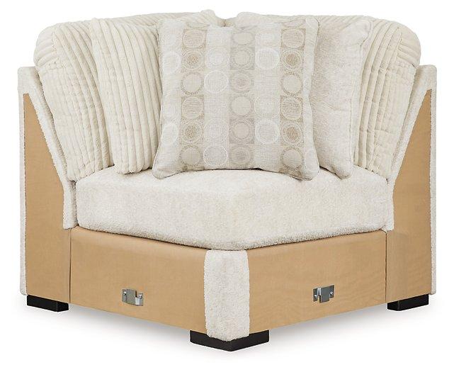 Chessington Sectional - Faith Furniture (Manhattan, KS)