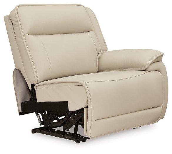 Double Deal Reclining Sectional with Console - Faith Furniture (Manhattan, KS)