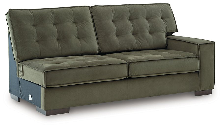 Caspian-Town Sectional with Chaise - Faith Furniture (Manhattan, KS)
