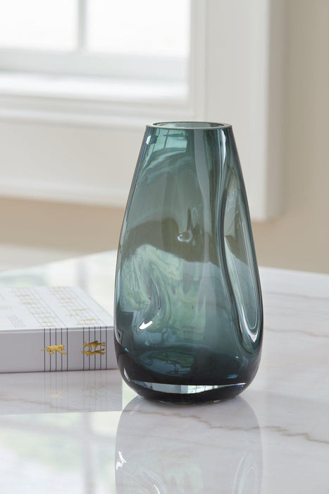 Beamund Vase (Set of 2) - Faith Furniture (Manhattan, KS)