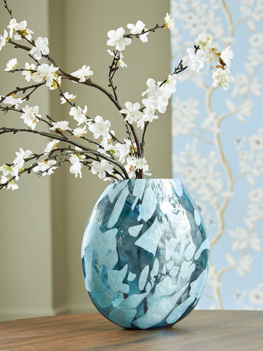 Cartshaw Vase - Faith Furniture (Manhattan, KS)
