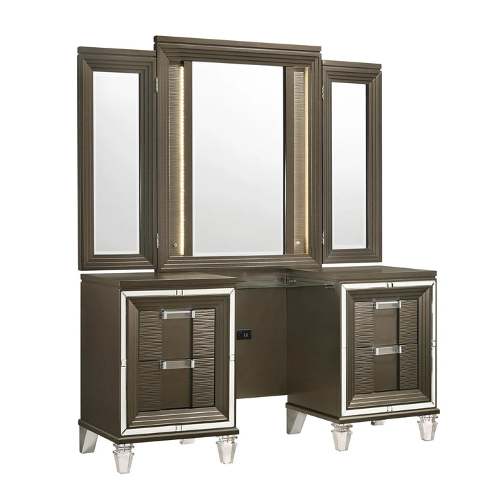 Twenty Nine Dressing Set