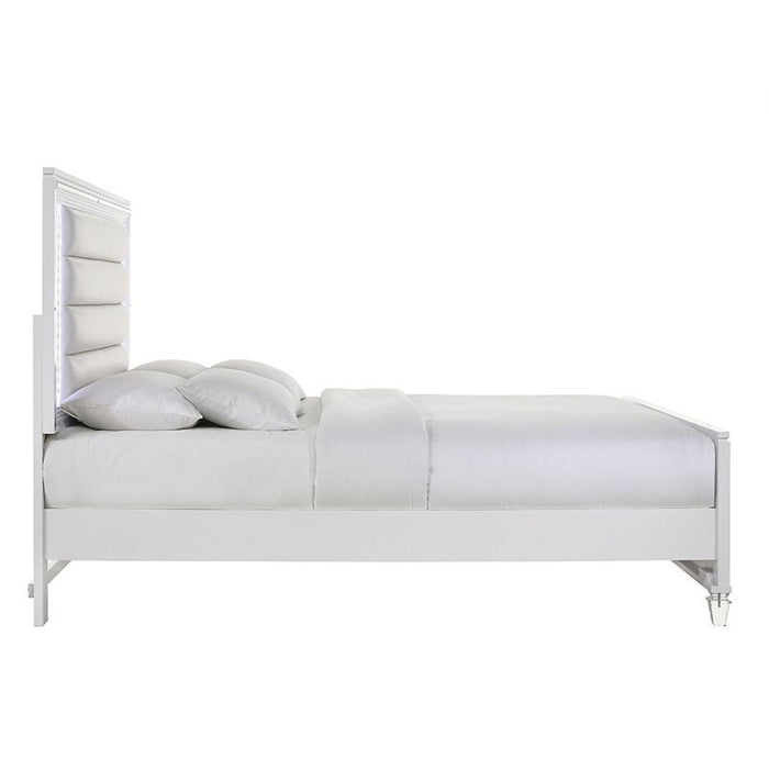 Elements International Twenty Nine Youth Full Panel Bed in White - Faith Furniture (Manhattan, KS)