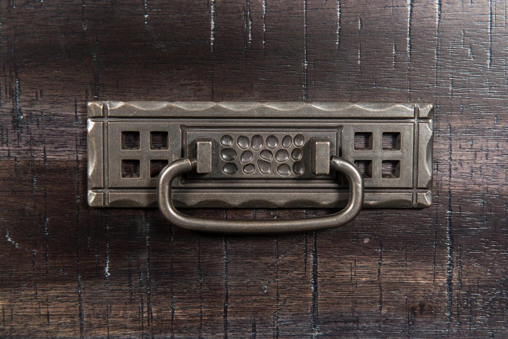 Elements International Morrison Chest in Smokey Gray Oak Lacquer - Faith Furniture (Manhattan, KS)