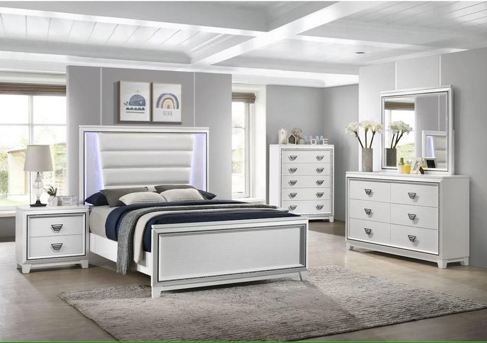 Elements International Moondance Mirror in White - Faith Furniture (Manhattan, KS)