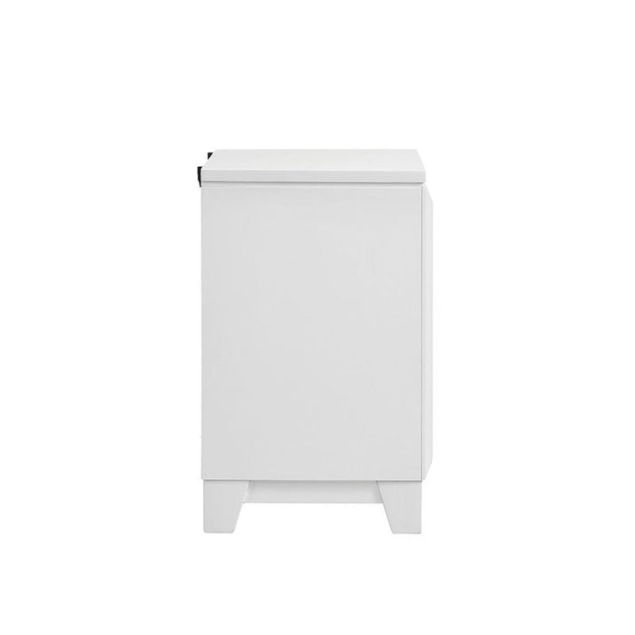 Elements International Moondance Nightstand in White - Faith Furniture (Manhattan, KS)