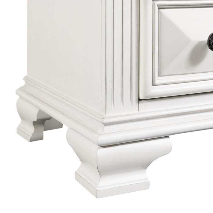 Calloway 7-Drawer Dresser w/ Mirror Set in Antique White
